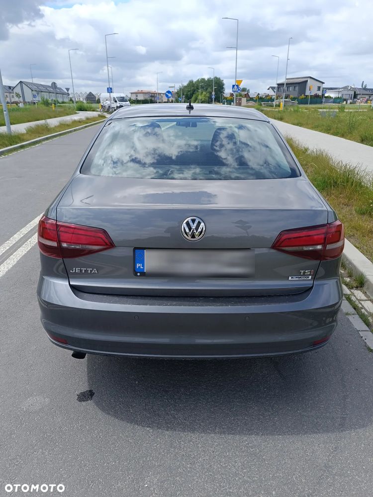 Volkswagen Jetta 1.2 TSI BMT Comfortline - 5