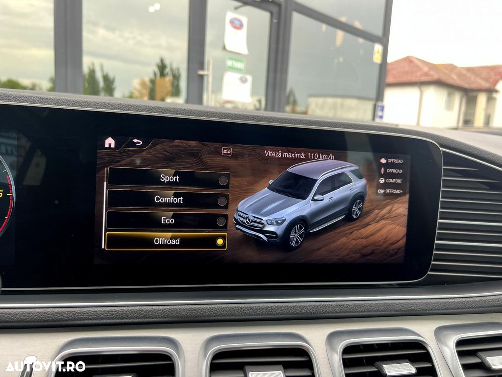 Mercedes-Benz GLE 300 d 4MATIC - 28