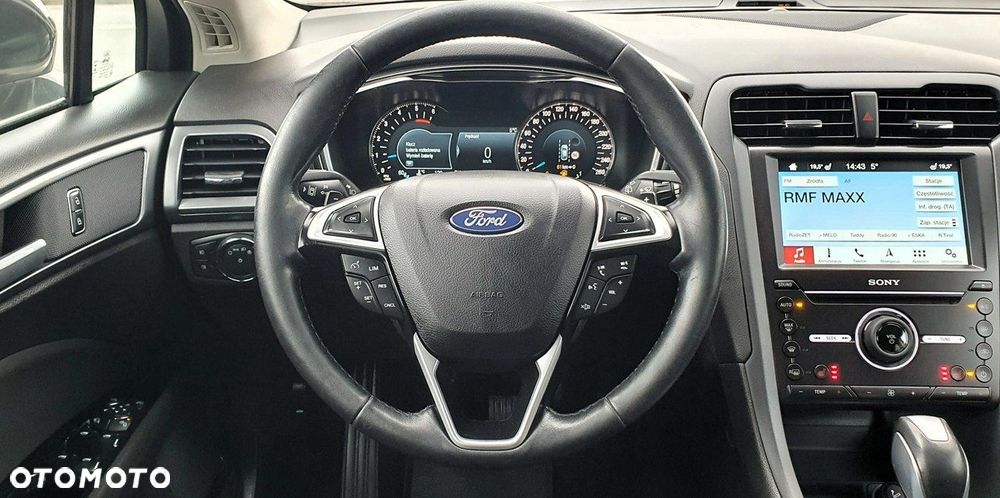 Ford Mondeo - 18