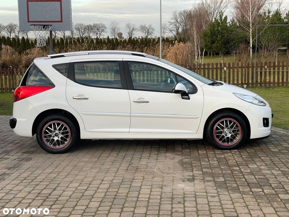 Peugeot 207 95 VTi Premium - 11