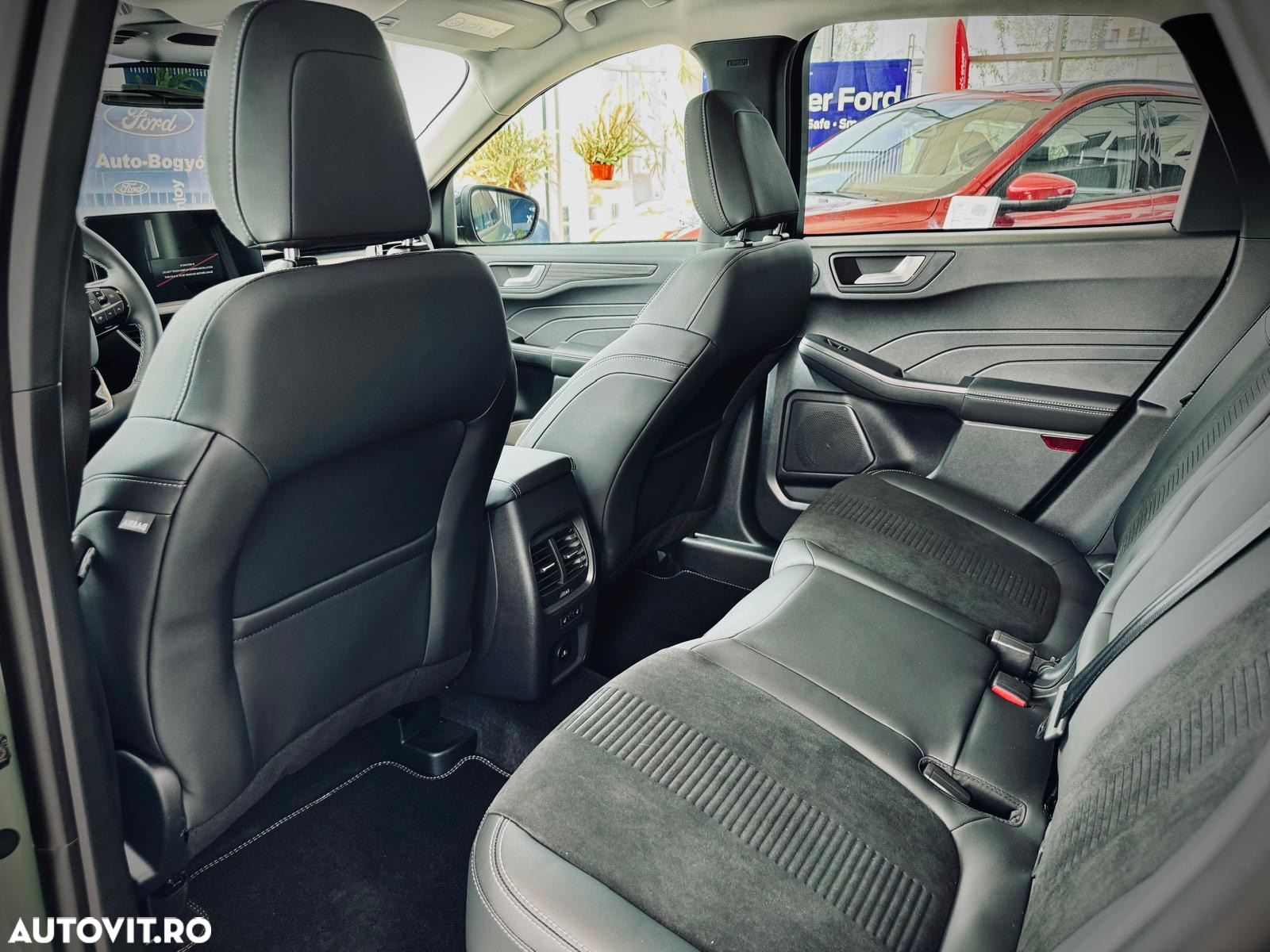 Ford Kuga 2.5 Duratec FWD PHEV Active X - 12