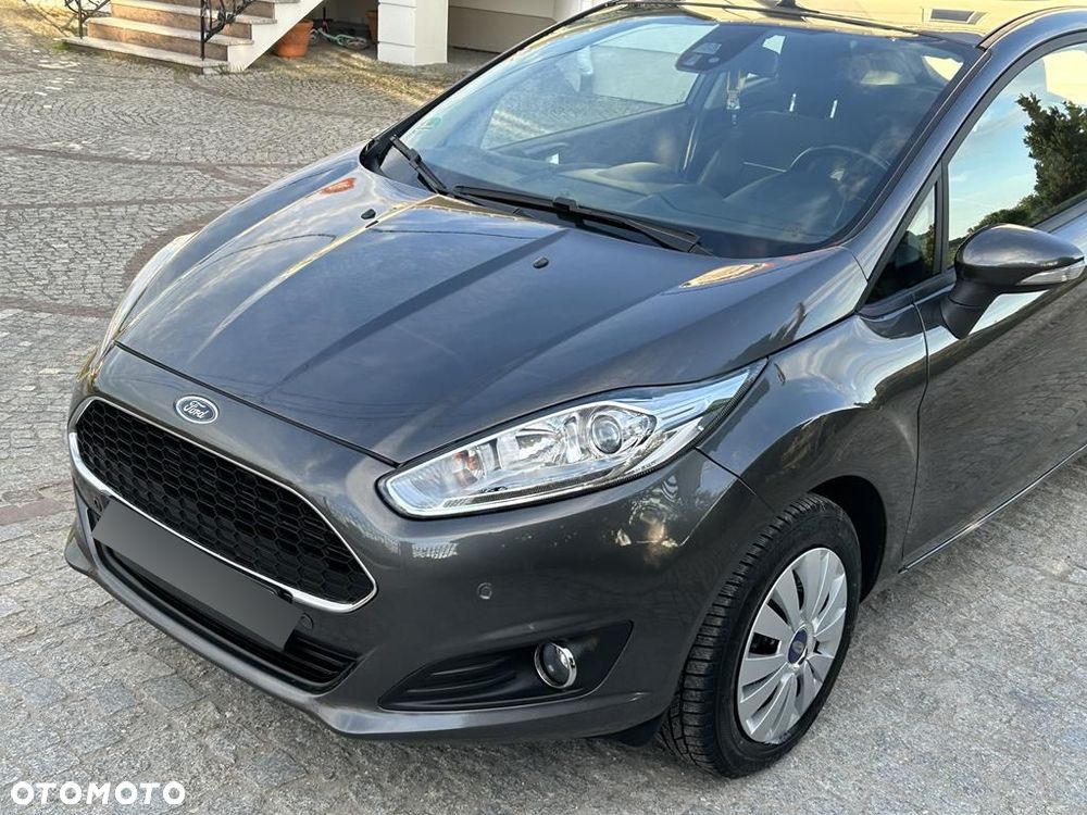 Ford Fiesta - 23