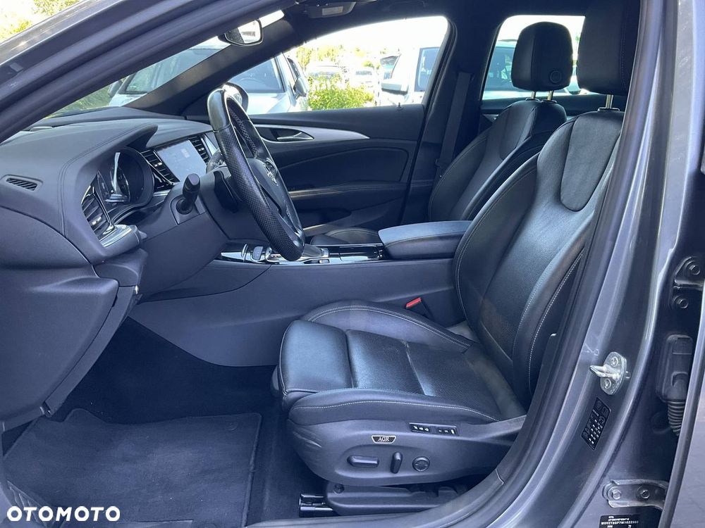 Opel Insignia 2.0 CDTI 4x4 Business Elegance S&S - 10