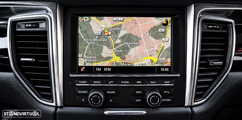 Porsche Macan S - 29