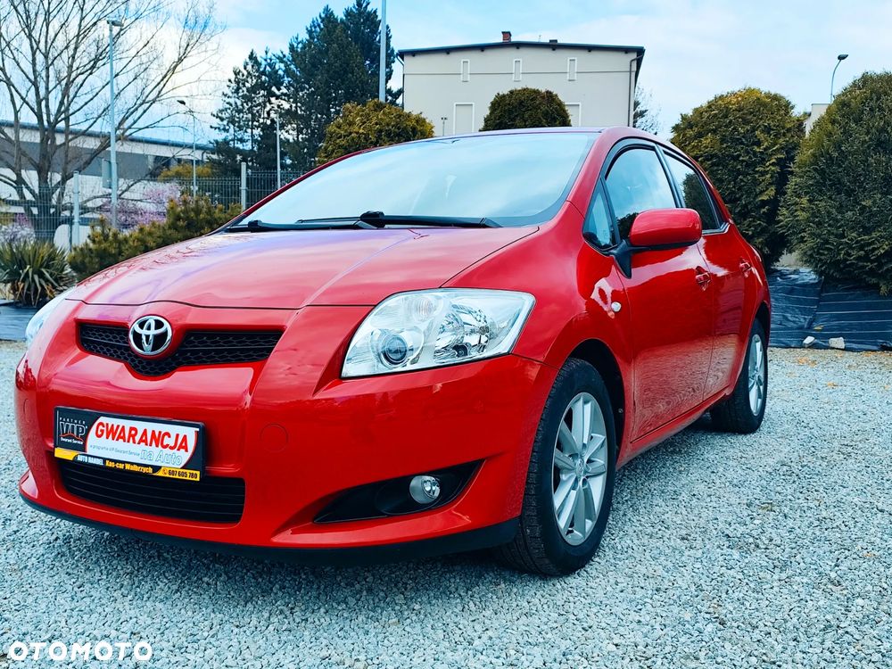 Toyota Auris 1.4 VVT-i Sol