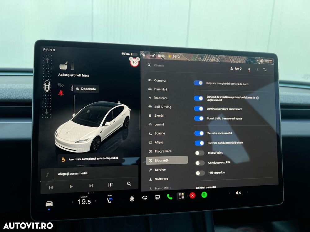 Tesla Model 3 - 41