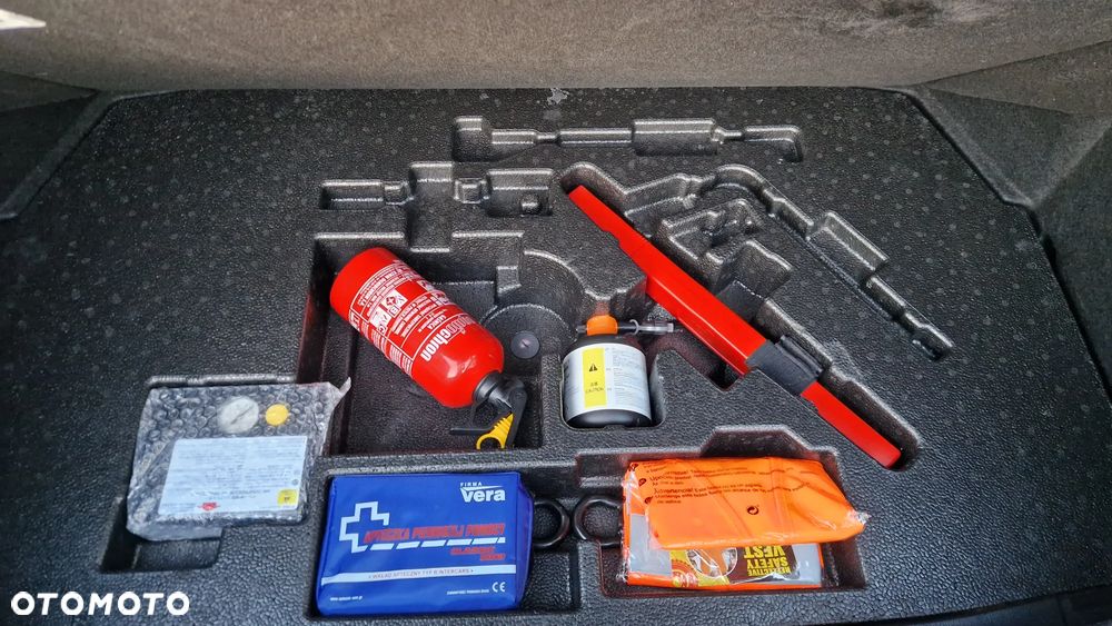 Toyota C-HR 1.8 Hybrid Prestige - 34