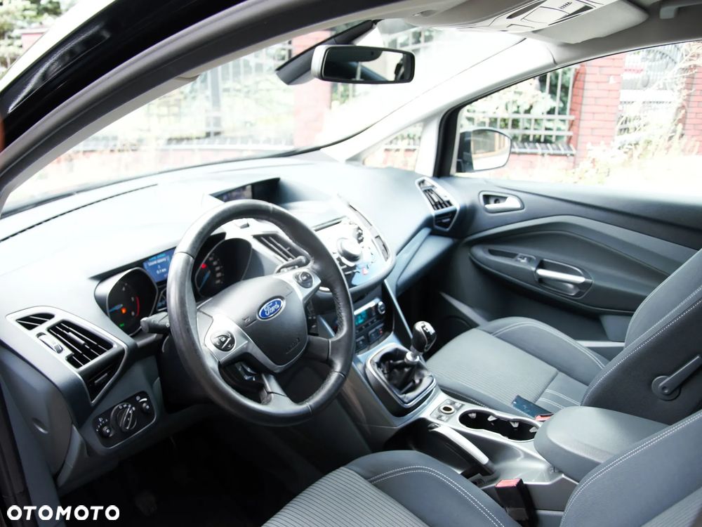 Ford Grand C-MAX - 21
