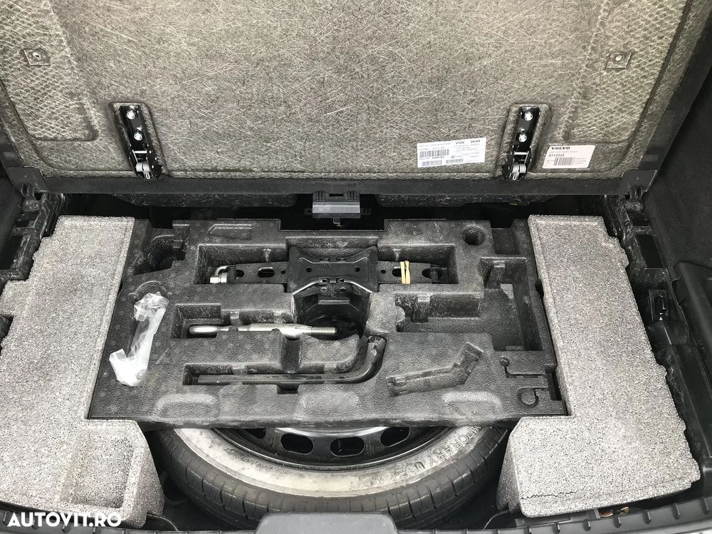 Volvo XC 90 B5 MHEV AWD 5 locuri Inscription - 35