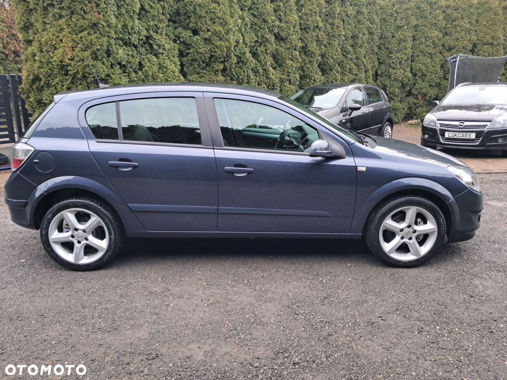 Opel Astra 1.8 Sport - 5