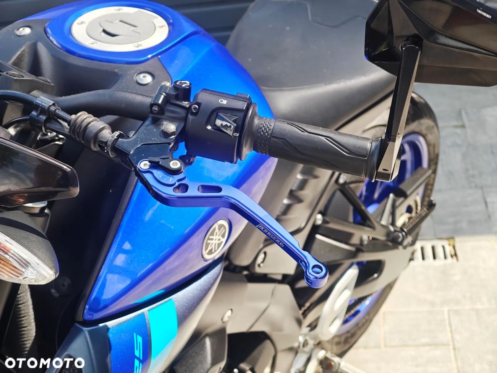 Yamaha MT - 24