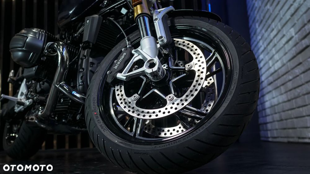 BMW R - 7