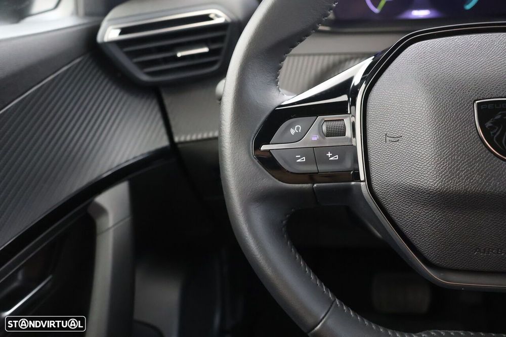 Peugeot e-2008 54 kWh Allure - 11