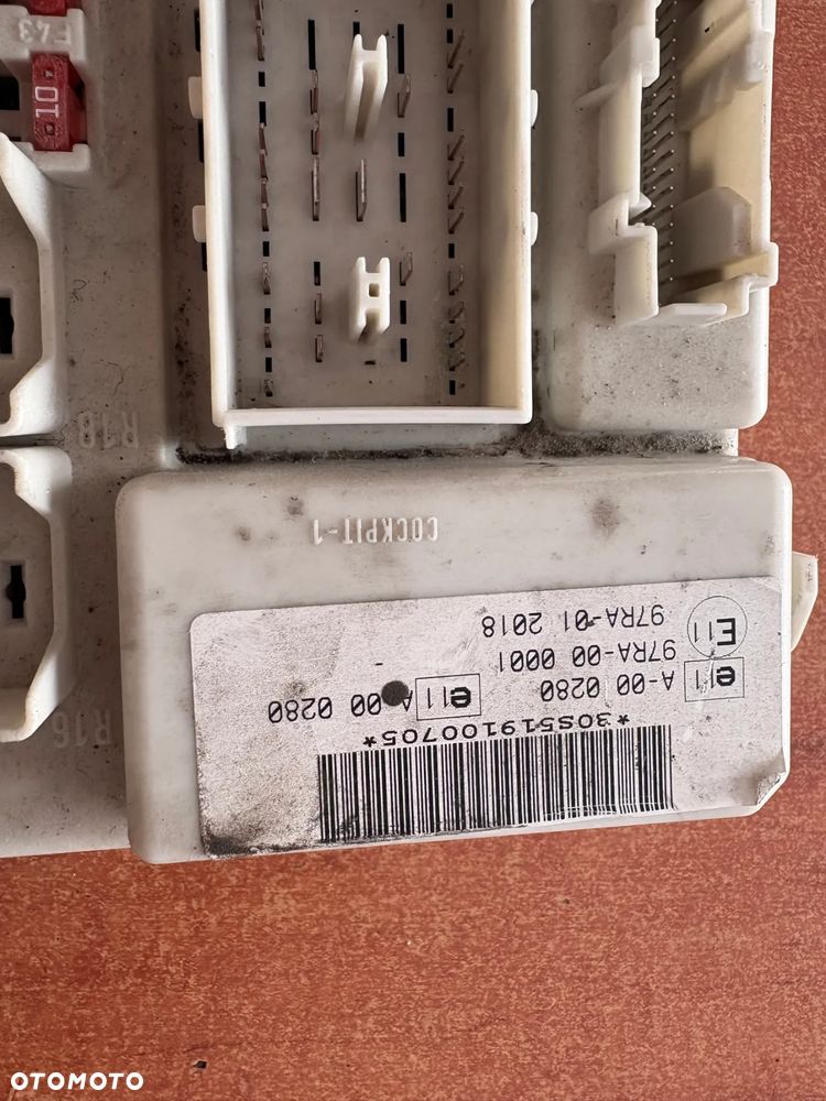 SKRZYNKA BEZPIECZNIKÓW BSI FORD C-MAX MK1 FOCUS MK2 4M5T-14A073-DF 7M5T-14A073-DG - 5