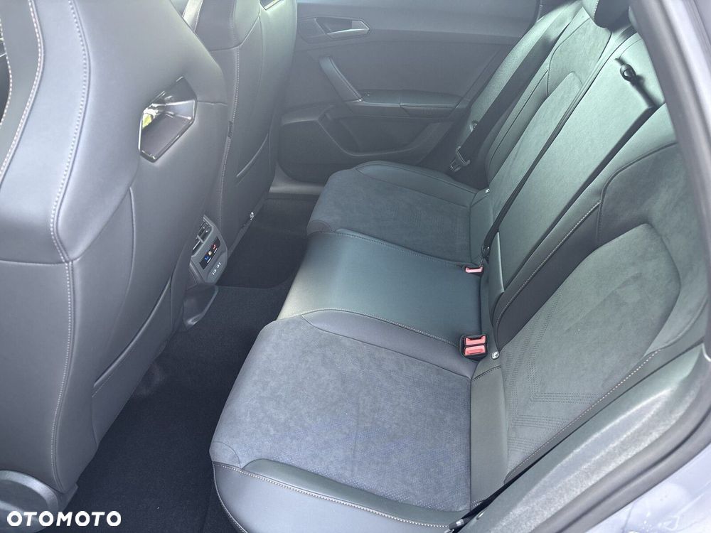 Cupra Formentor 1.5 eTSI mHEV DSG - 16