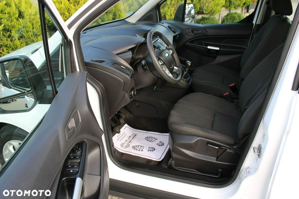 Ford Transit Connect - 20