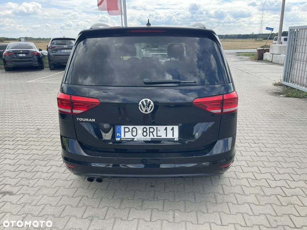 Volkswagen Touran 2.0 TDI BMT Comfortline - 6
