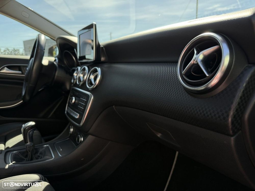 Mercedes-Benz A 180 d Urban - 17