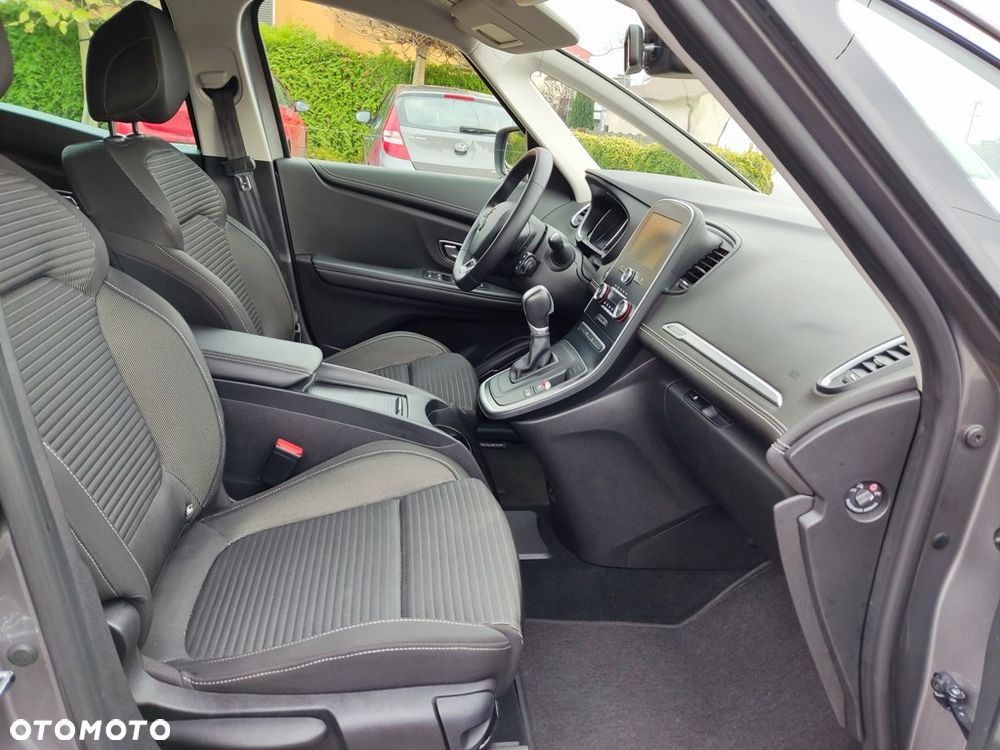Renault Scenic BLUE dCi 120 EDC BUSINESS EDITION - 8