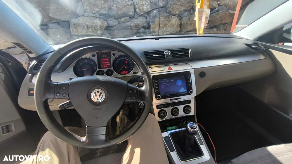 Volkswagen Passat Variant 2.0 TDI Comfortline - 5