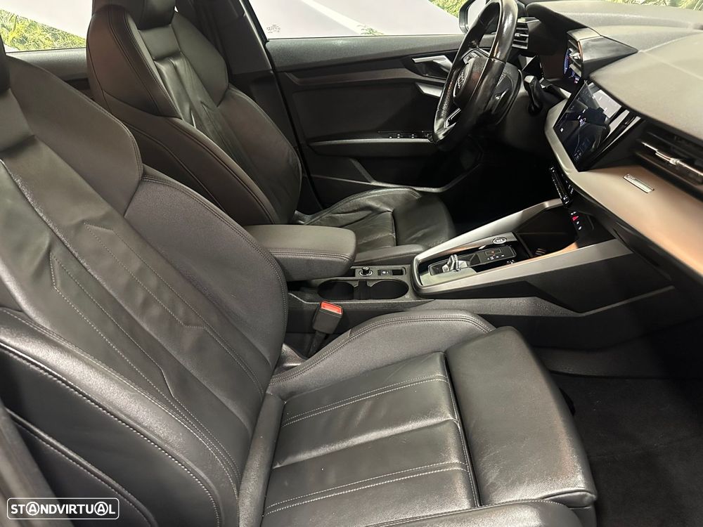 Audi A3 Sportback 2.0 TDI S tronic sport - 34