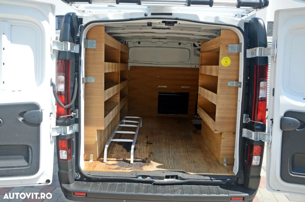 Renault Trafic - 24