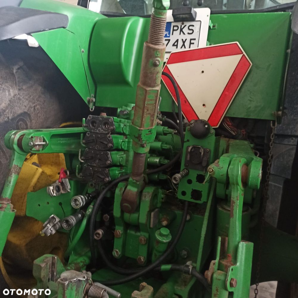 John Deere 8230 - 4