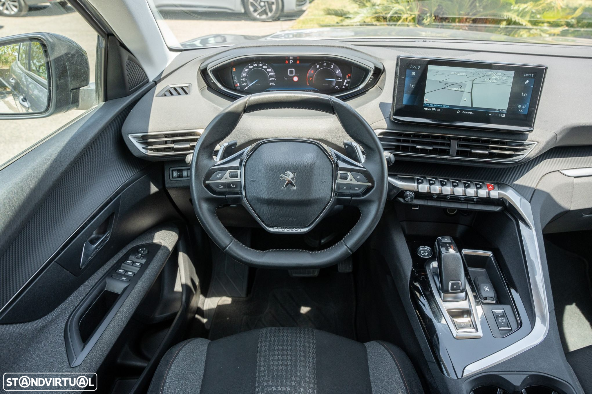 Peugeot 3008 1.2 PureTech Allure EAT8 - 5