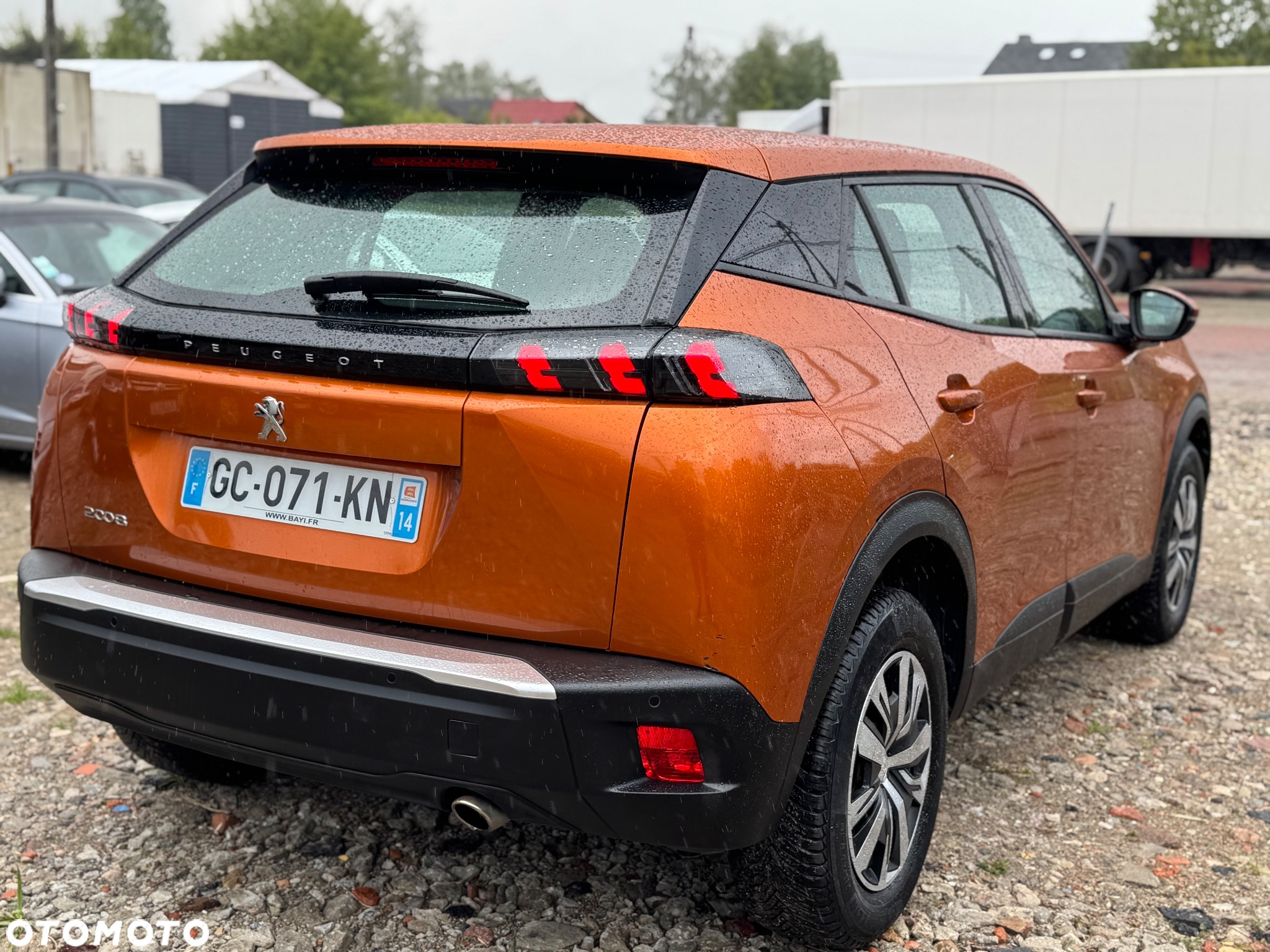 Peugeot 2008 1.5 BlueHDi Active S&S - 8
