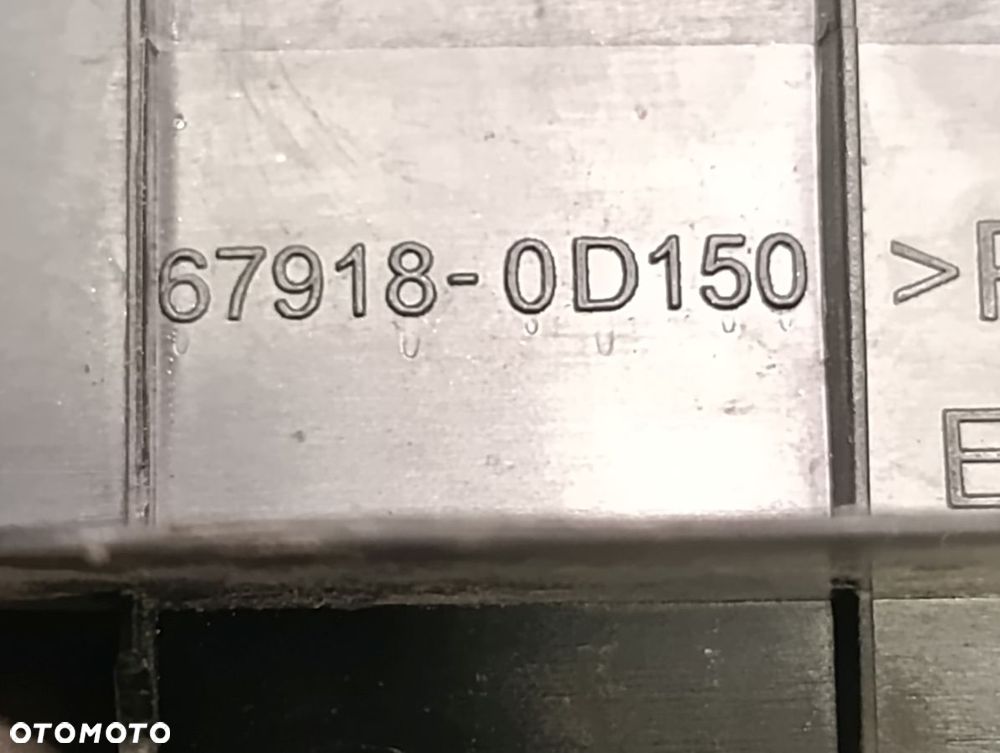 TOYOTA YARIS 11-19r Boczek Drzwi Przód Tył Prawy Lewy - 11