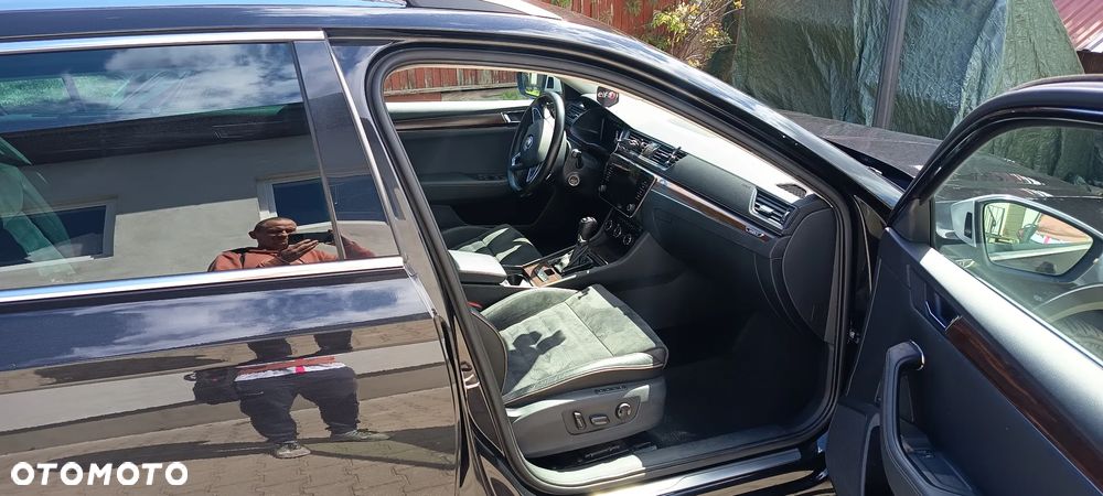 Skoda Superb 2.0 TSI 4x4 Scout DSG - 26