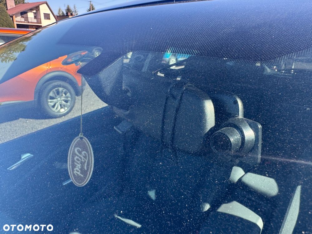 Ford C-MAX 1.6 TDCi Titanium - 30