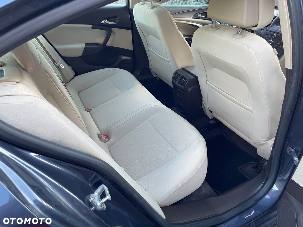 Opel Insignia 1.8 Innovation - 13