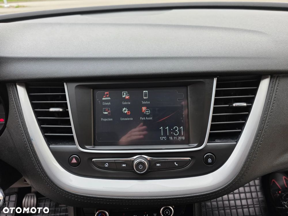 Opel Grandland X 1.2 T Enjoy S&S - 20