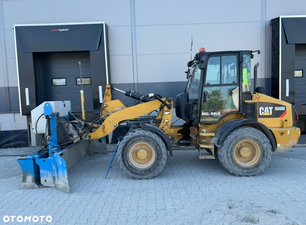 Caterpillar 908 M - 6