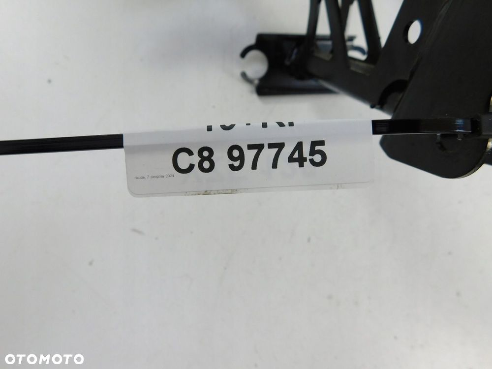 YAMAHA YZF-R 125 19 STELAŻ PRZÓD - 7