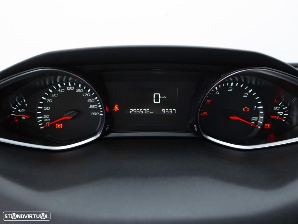 Peugeot 308 SW - 17