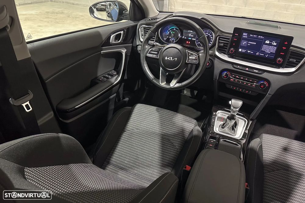 Kia XCeed 1.6 GDi PHEV Drive - 13