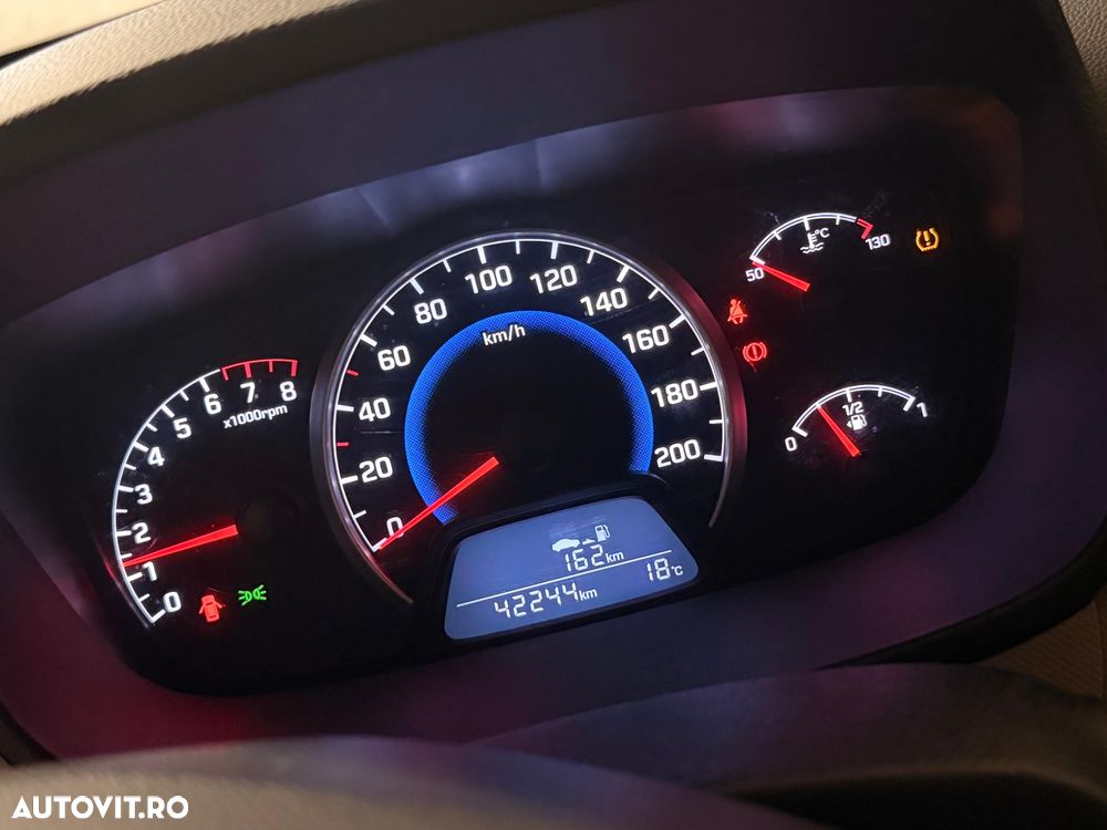 Hyundai i10 - 12
