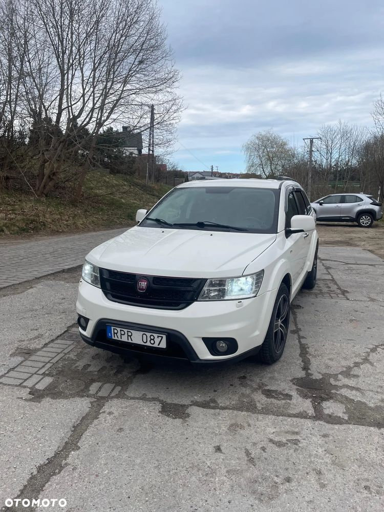 Fiat Freemont 2.0 Multijet Black Code AWD - 6