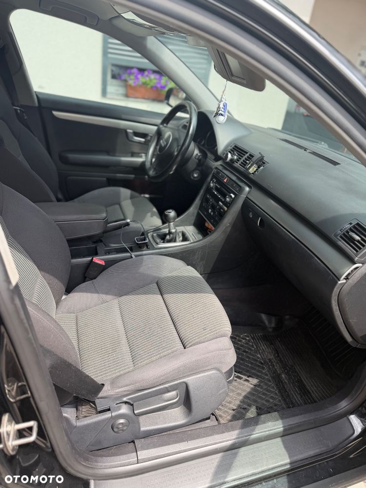 Audi A4 Avant 1.8T - 12