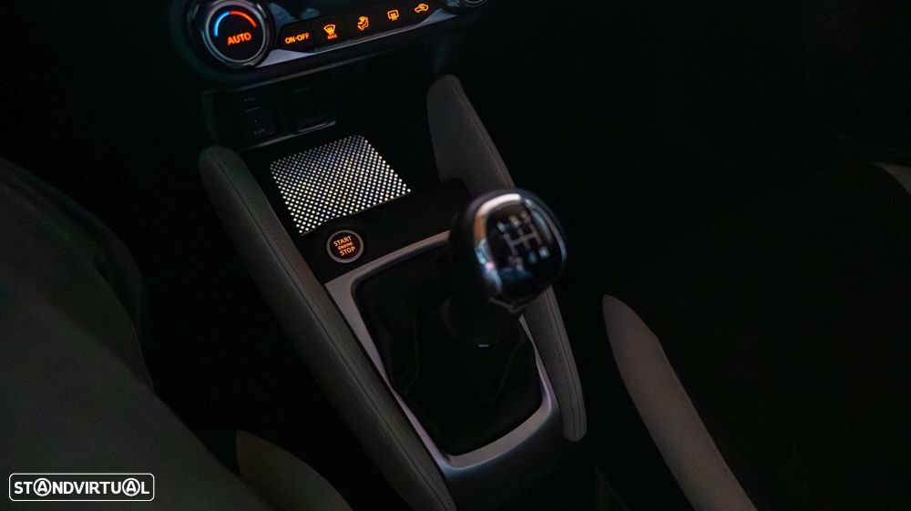 Nissan Micra 1.5 dCi N-Connecta S/S - 19