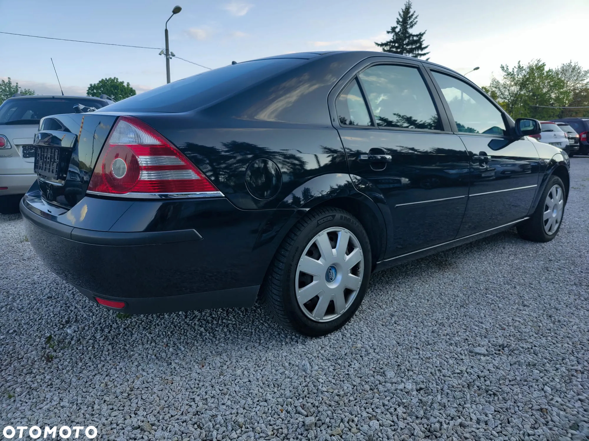 Ford Mondeo - 20