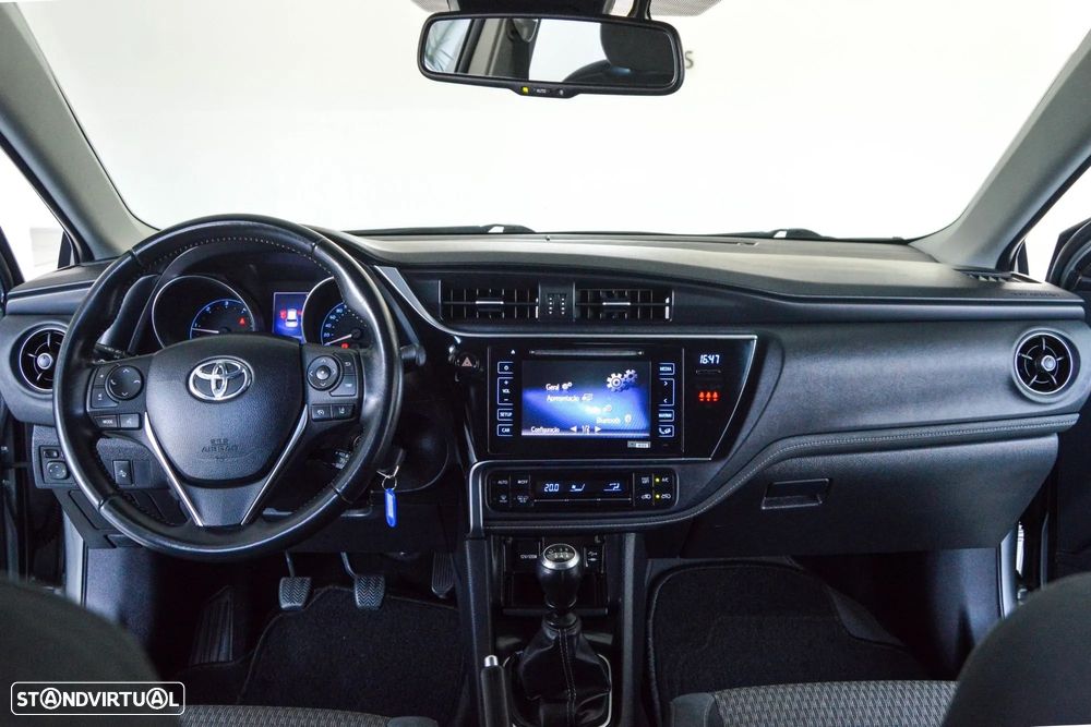 Toyota Auris 1.4 D-4D Comfort - 7