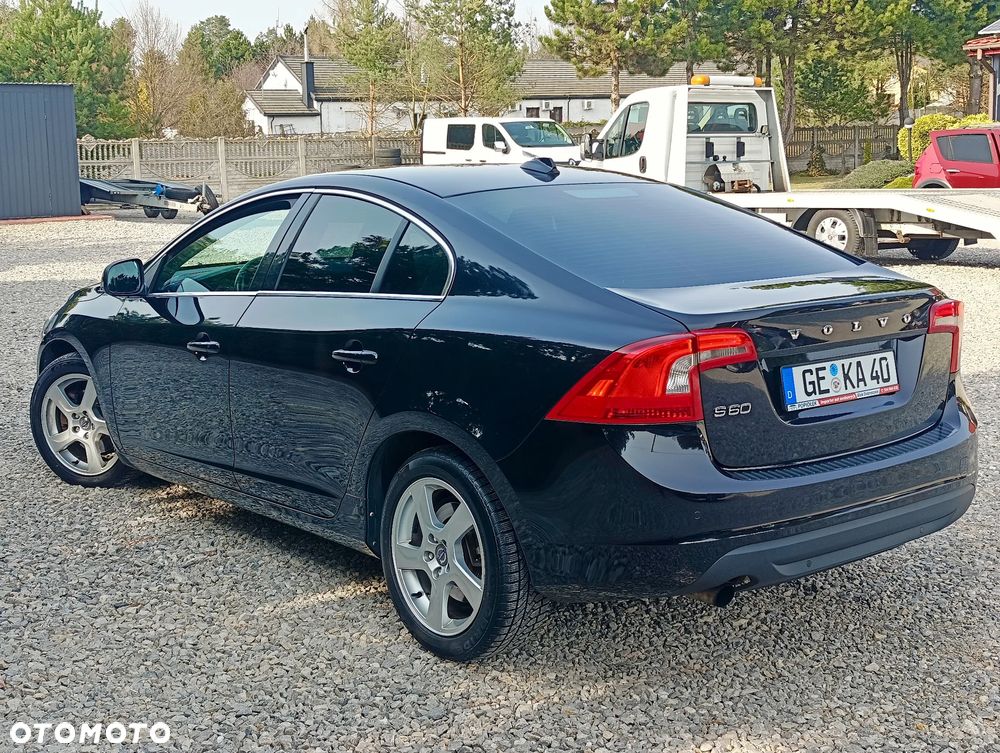 Volvo S60 D4 Edition Pro - 9
