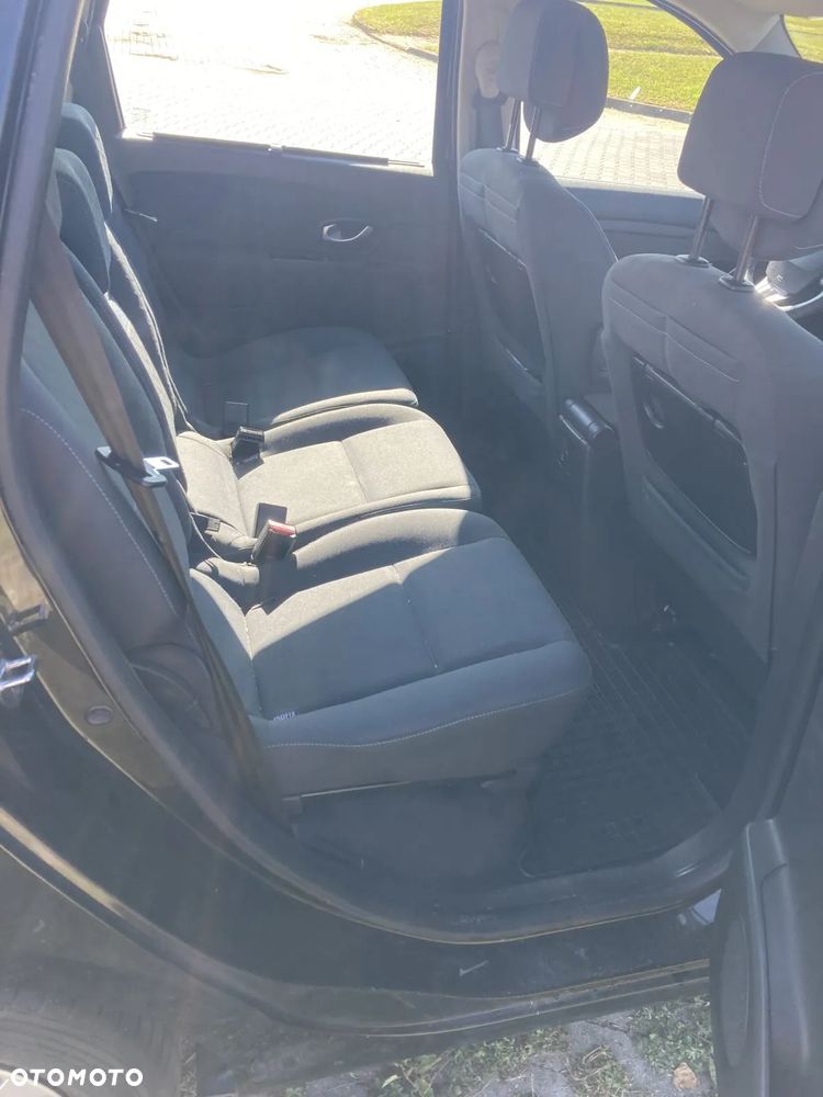 Renault Scenic 1.6 16V 110 Authentique - 5