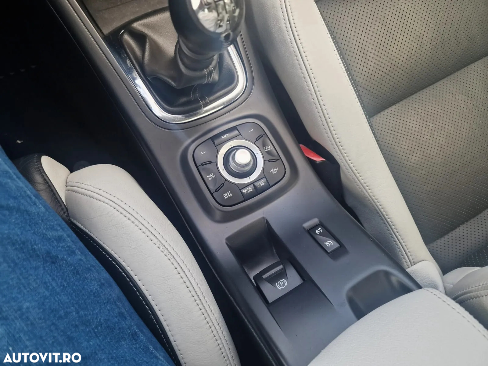 Renault Megane ENERGY dCi 110 GT LINE - 33
