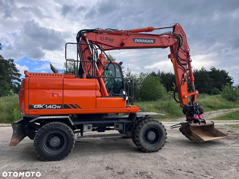 Doosan DX140W-3 - 6