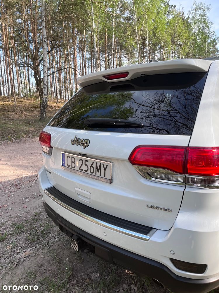 Jeep Grand Cherokee - 14