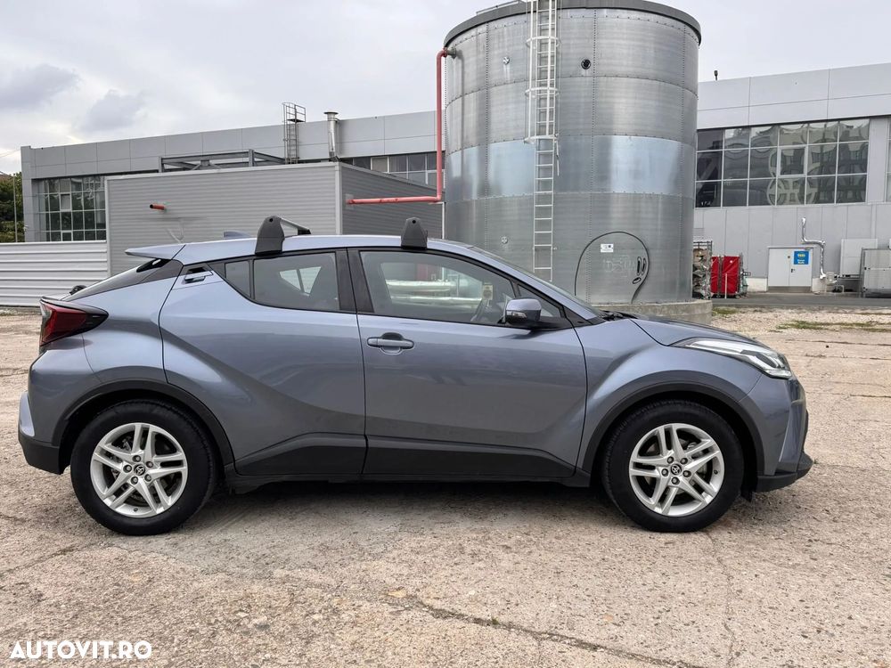 Toyota C-HR 1.8 HSD 122 CP 4x2 CVT Cult - 5